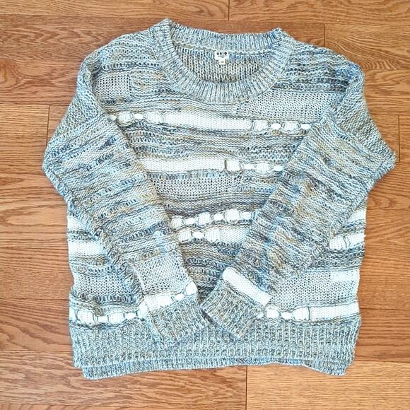 UNIQLO Mixed Texture Gray Chunky Knit Comfy Winter Boho Sweater - Picture 1 of 4